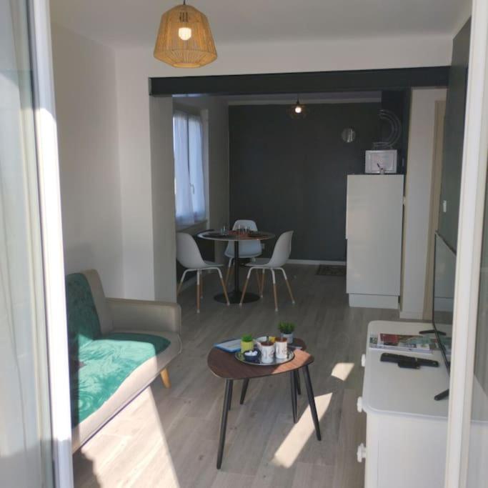 Appartement Verdoyant Au Bord Du Lac Leman Entre Evian Et Thonon Dans Une Villa Publier Eksteriør billede